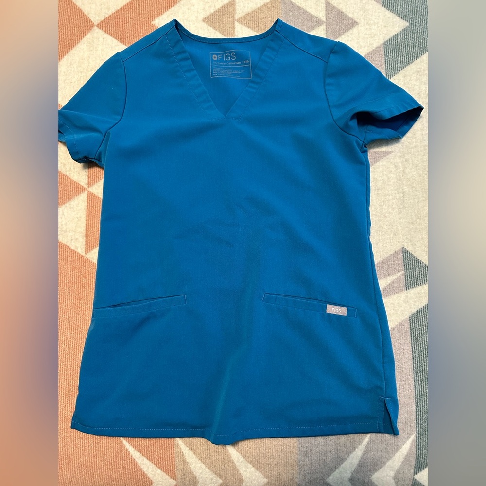 Figs Scrub Alps Blue
